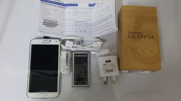 Wts brand new samsung galaxy s5,galaxy note 3